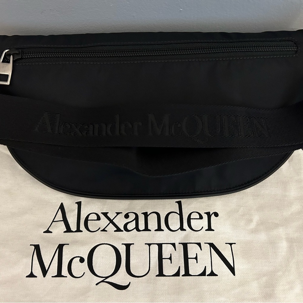 ALEXANDER McQUEEN Skull Print Nylon Harness Belt Bag - Picture 6 of 8